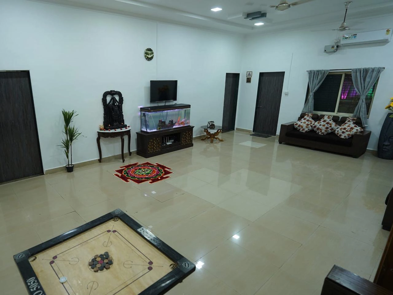 Living Area 1